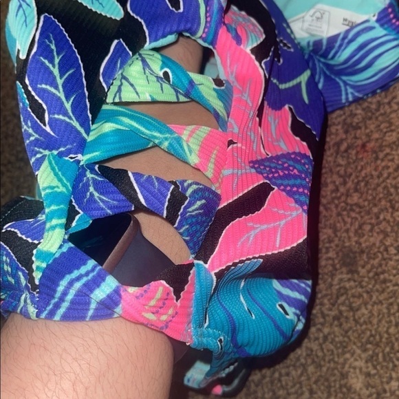 GIRLS bathing suit - Picture 3 of 3